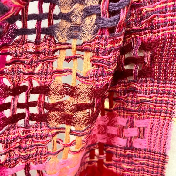 Suantrai of Ireland Open Weave Wool Scarf Pink and Orange - Picture 2 of 12